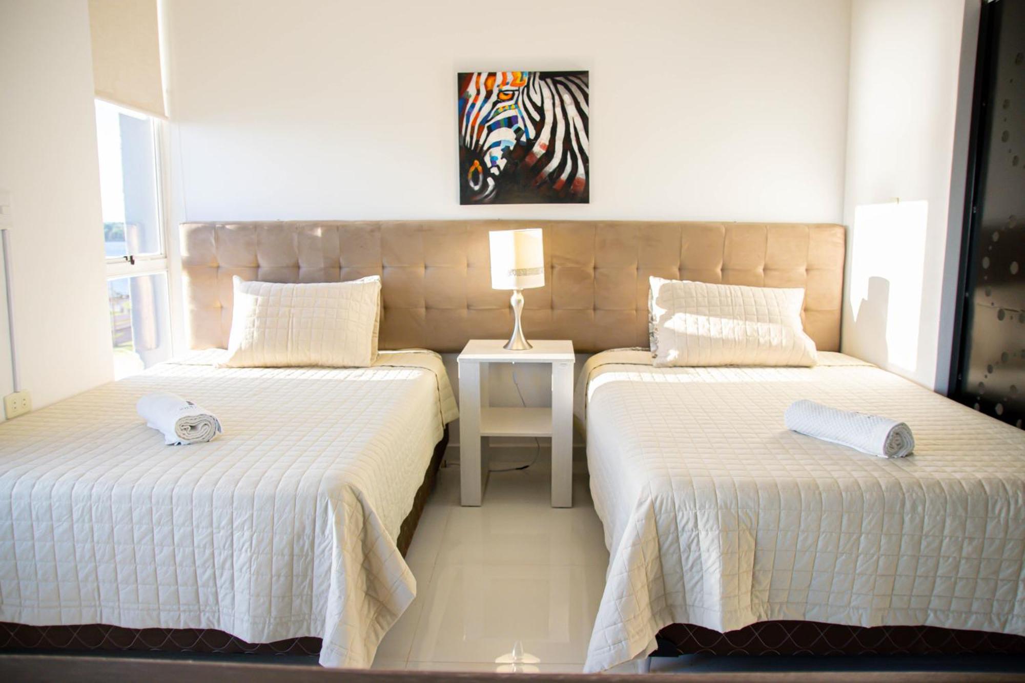 Nobleza Apart Hotel Енкарнасьйон Номер фото
